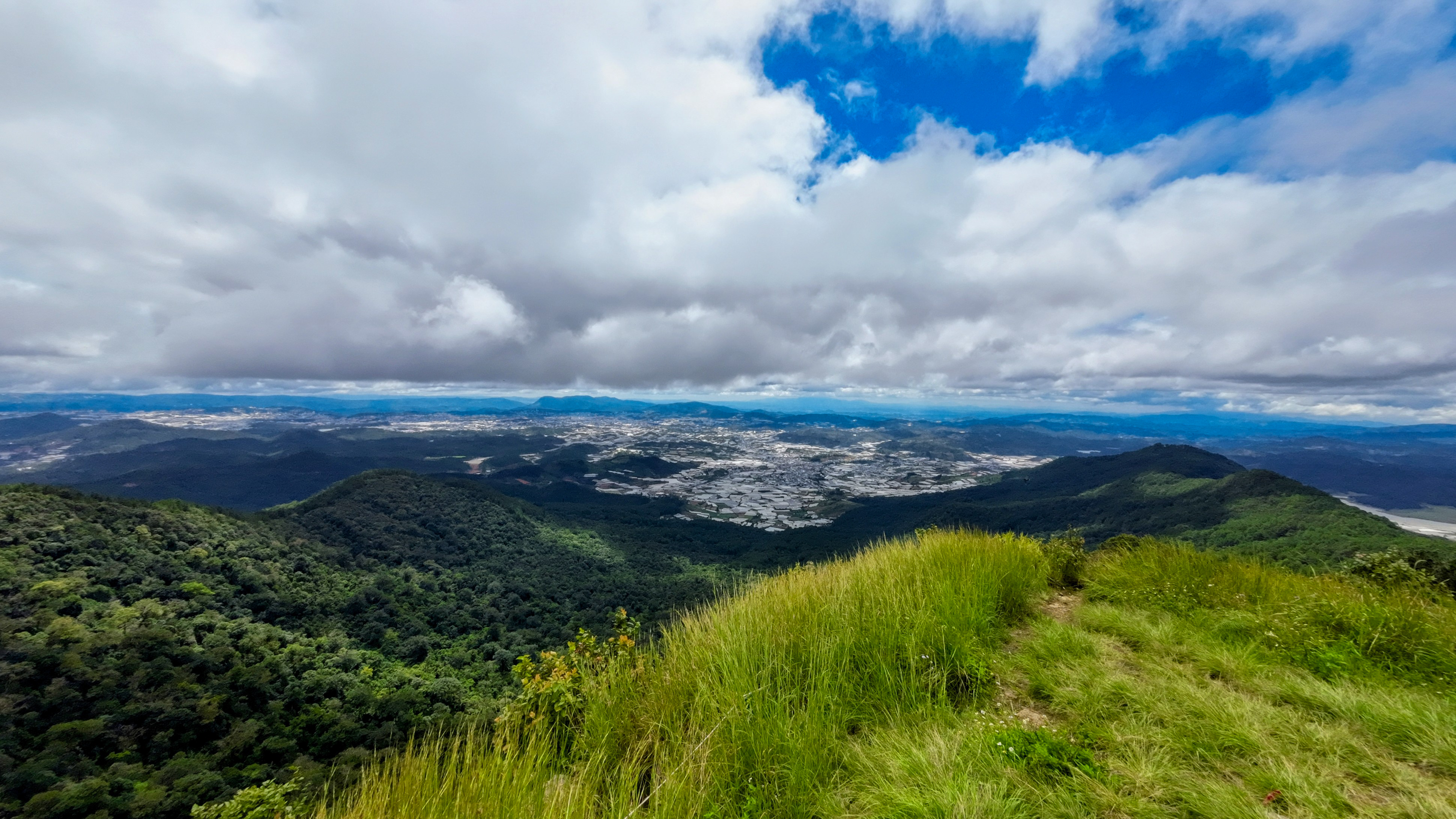 Lang Biang Peak, Vietnam